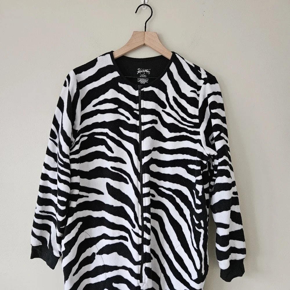 Nick And Nora Black & White Zebra Footed Onesie Pajamas